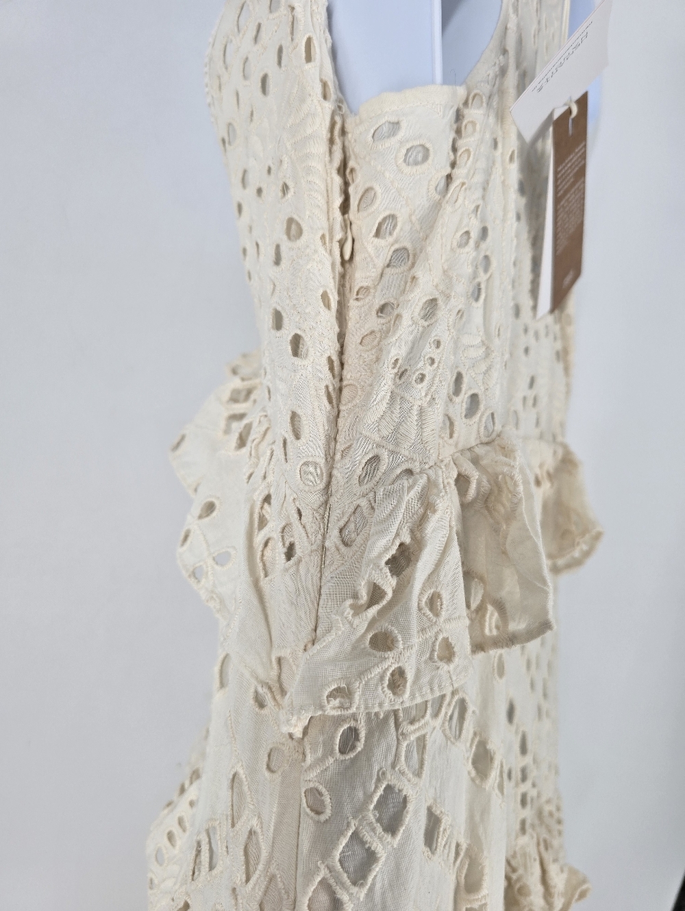 Hemant and Nandita Beige Layered Eyelet Maxi Dress V-Neck Size S NEW Sample - Picture 8 of 11